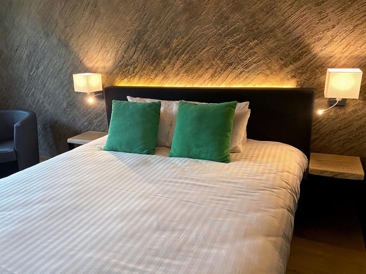 Hotel Wellness Eau De Roche Durbuy Eksteriør billede