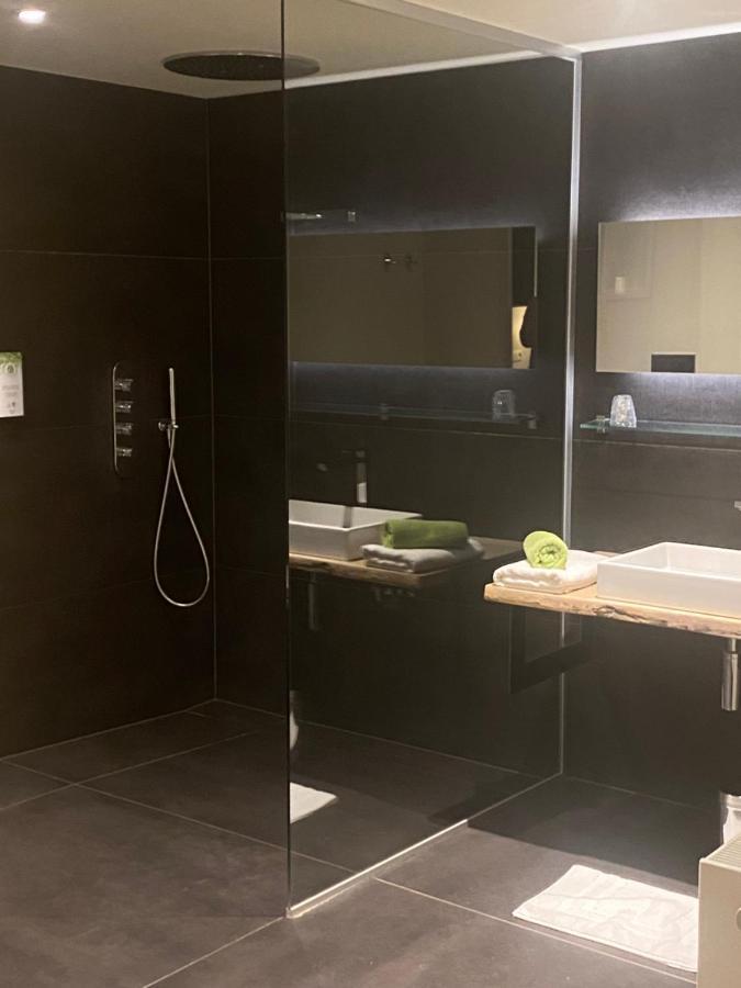 Hotel Wellness Eau De Roche Durbuy Eksteriør billede